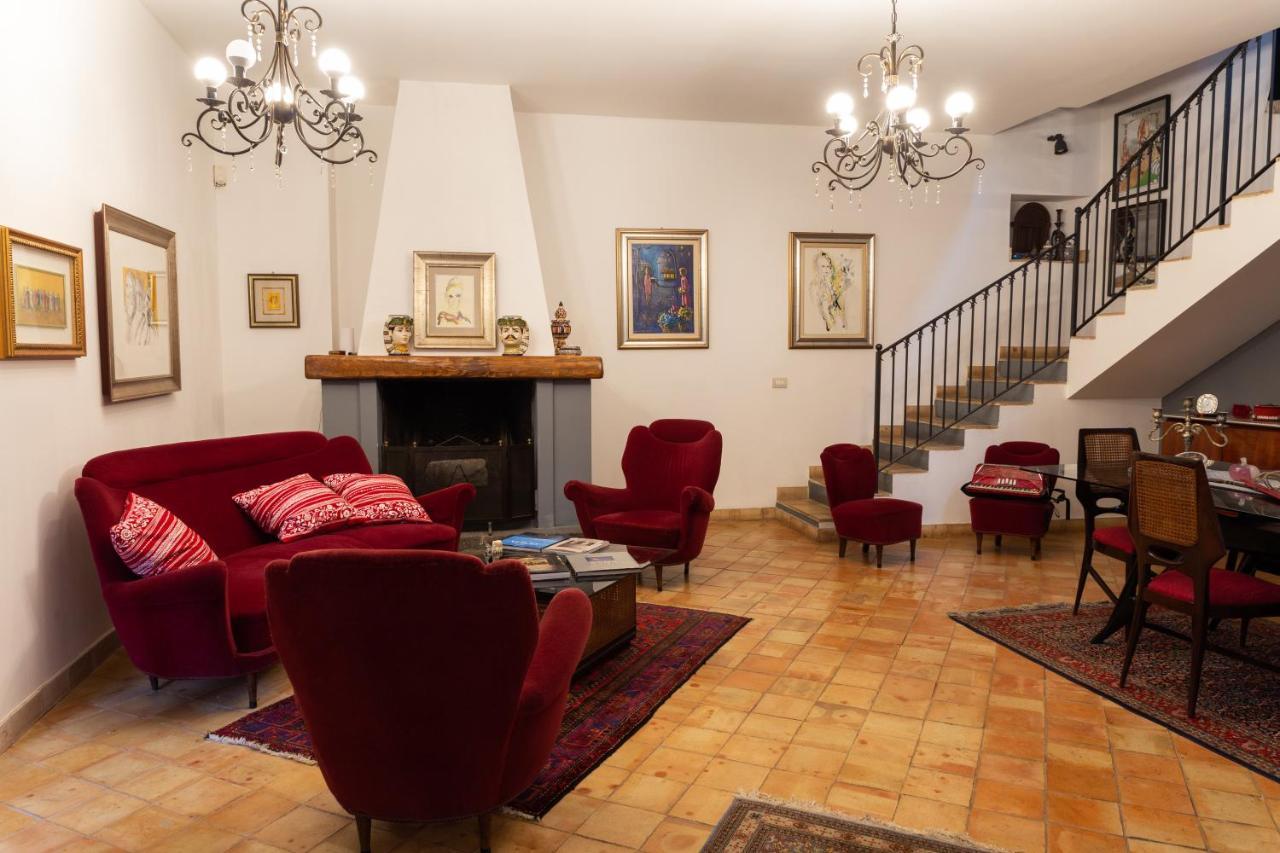 B&B Bellini ミーロ エクステリア 写真
