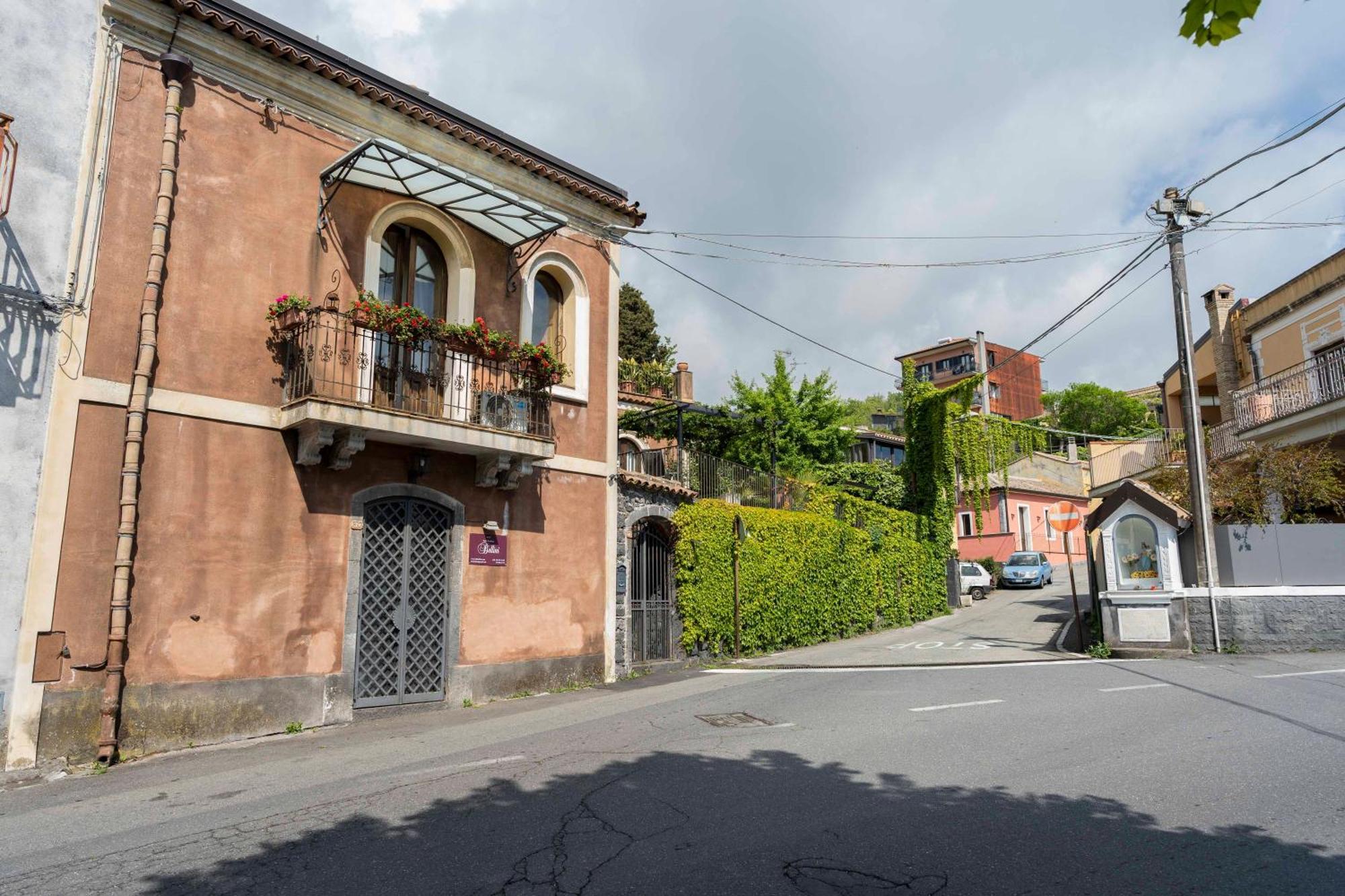 B&B Bellini ミーロ エクステリア 写真