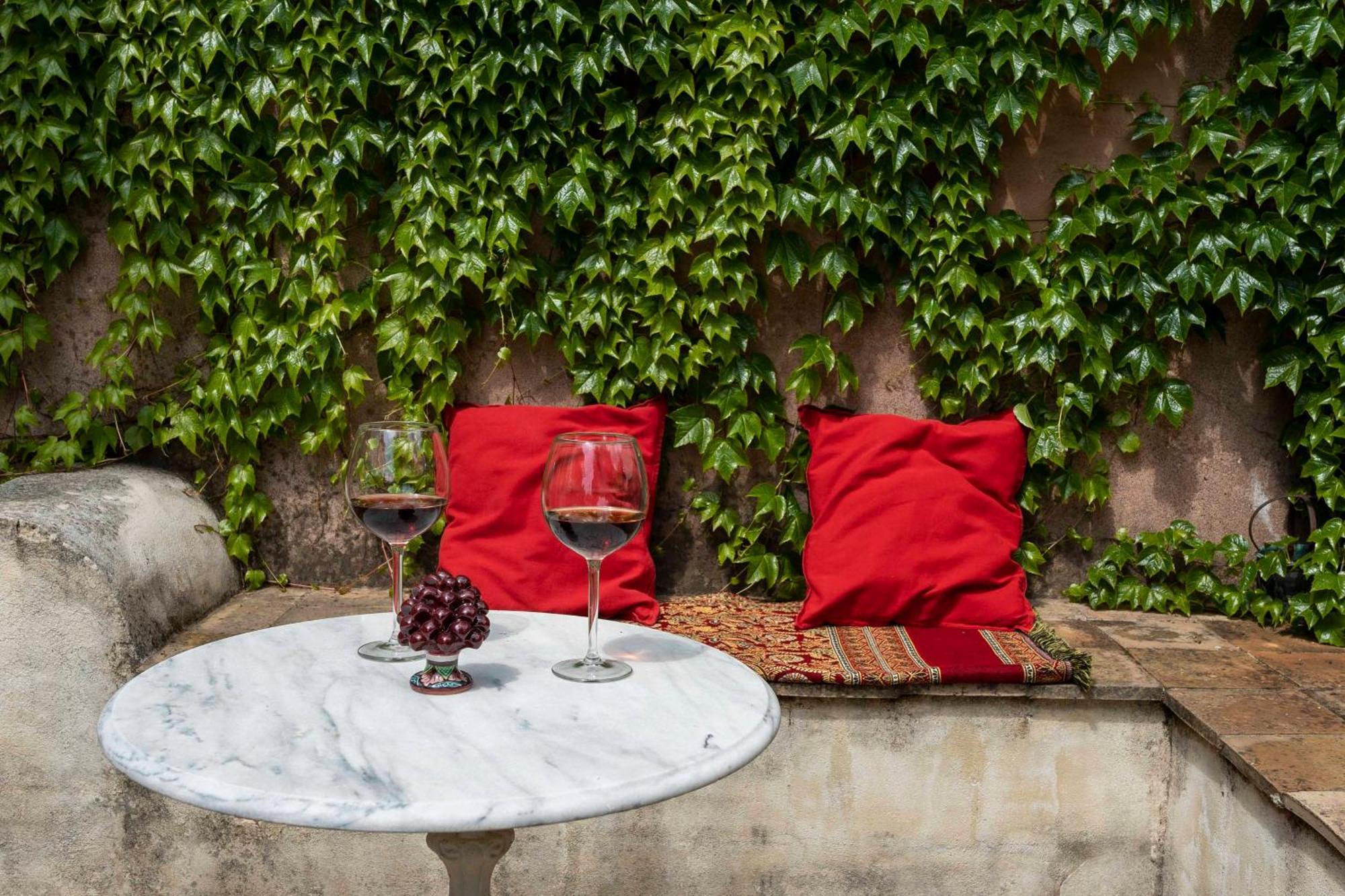 B&B Bellini ミーロ エクステリア 写真