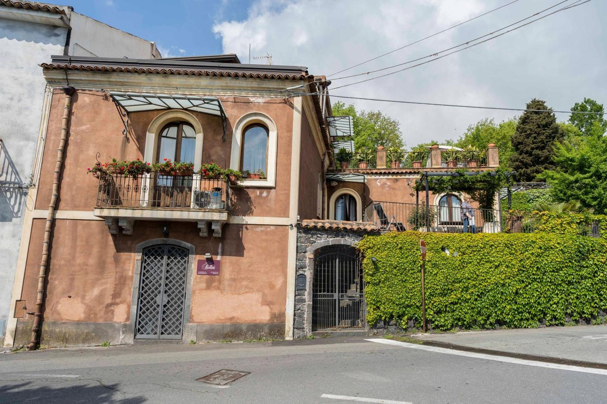 B&B Bellini ミーロ エクステリア 写真