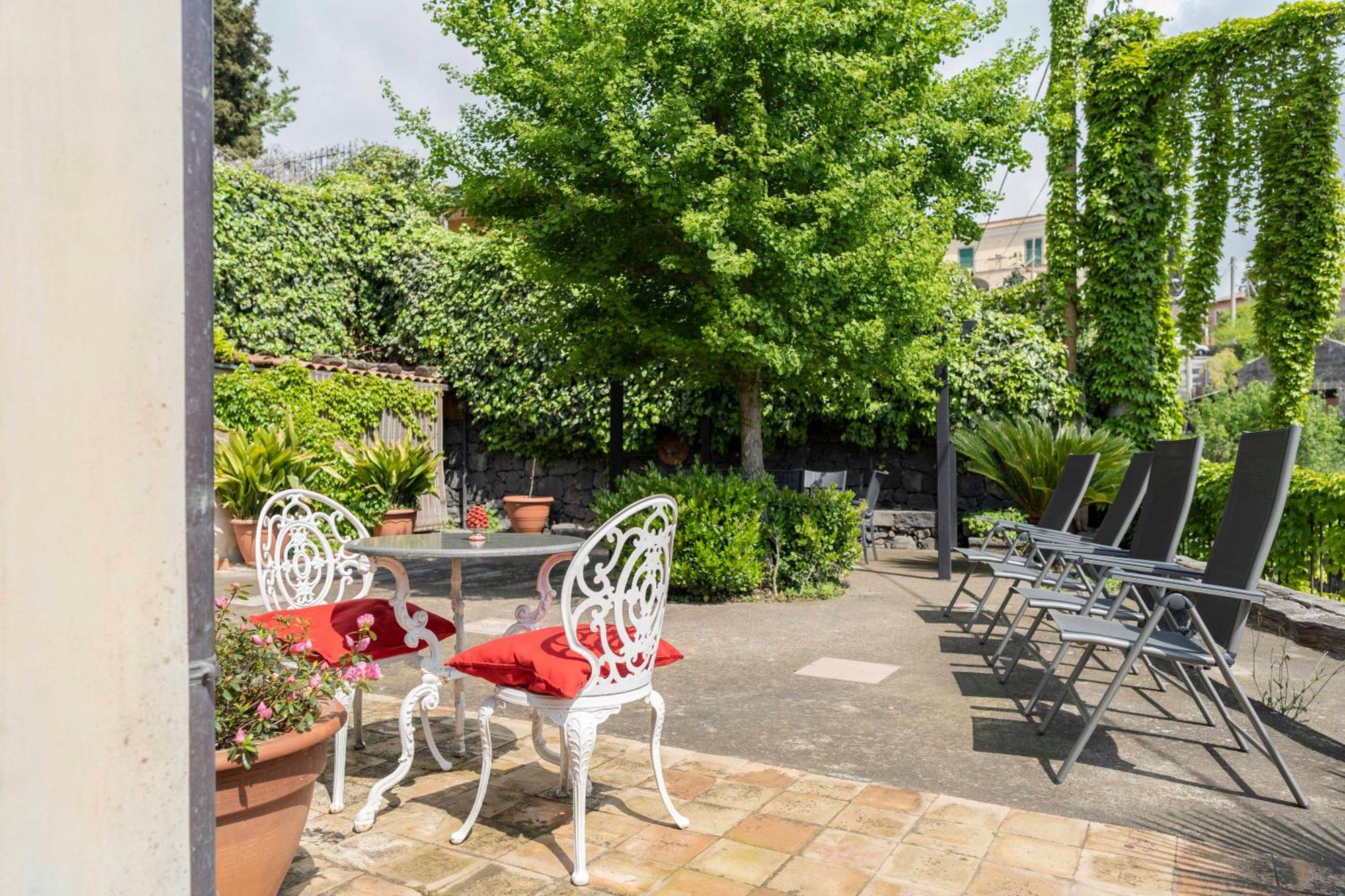 B&B Bellini ミーロ エクステリア 写真